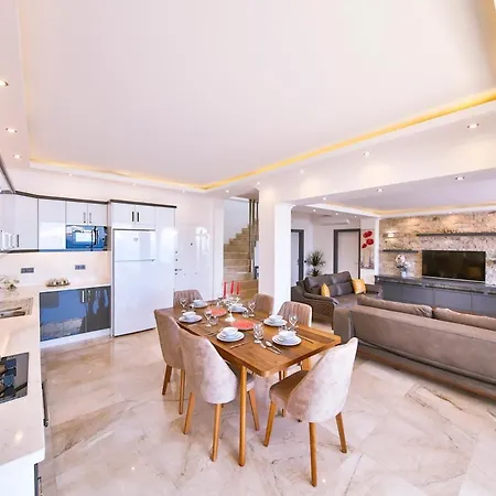 Sleeps 6 With Pool Air Con And Wifi Villa